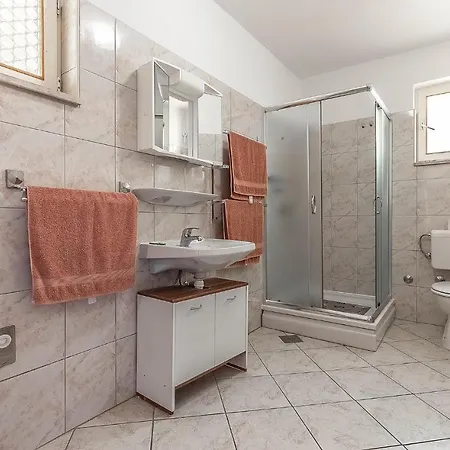 In With Two-bedrooms 13 * Poreč